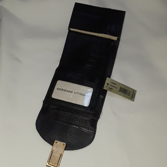 Adrienne Vittadini black leather wallet - Picture 3 of 7